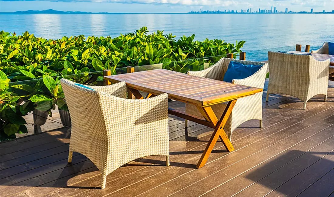 How to Keep Ants off Patio Furniture: Expert Tips for a Bug-Free Oasis