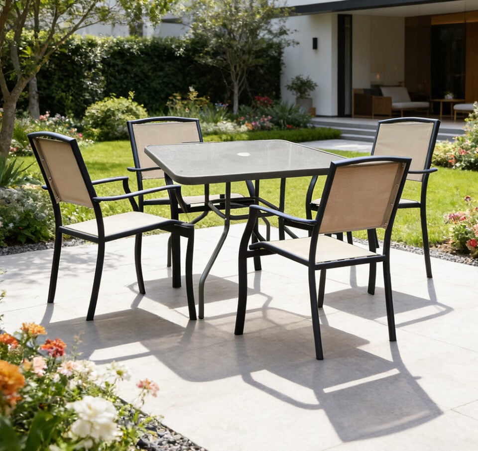 Steel Outdoor Dining Set 1004